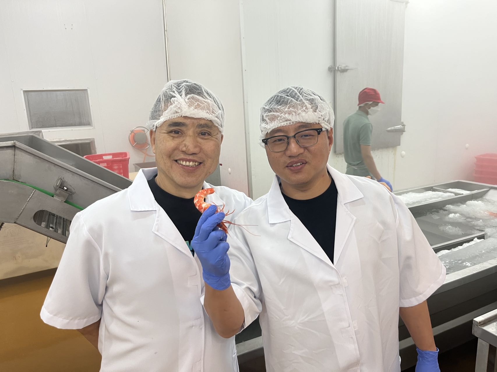 參觀馬來(lái)西亞活蝦加工廠